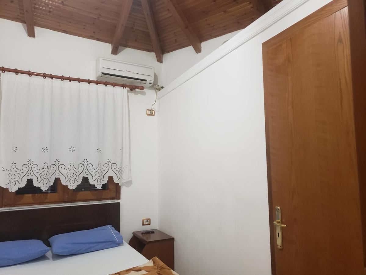 Guest House Kocollari Gjirokaster Exterior photo