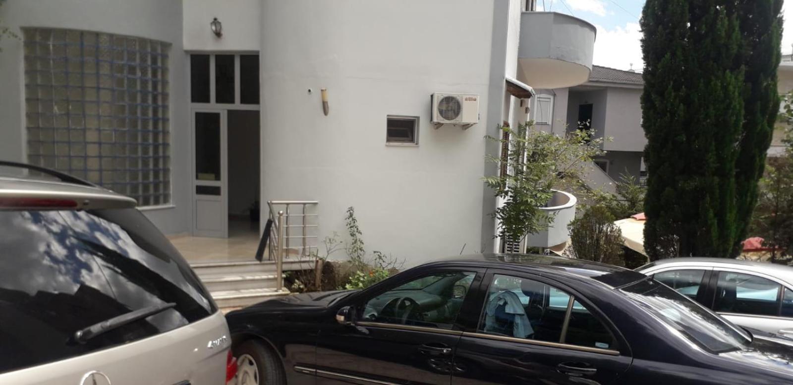 Guest House Kocollari Gjirokaster Exterior photo